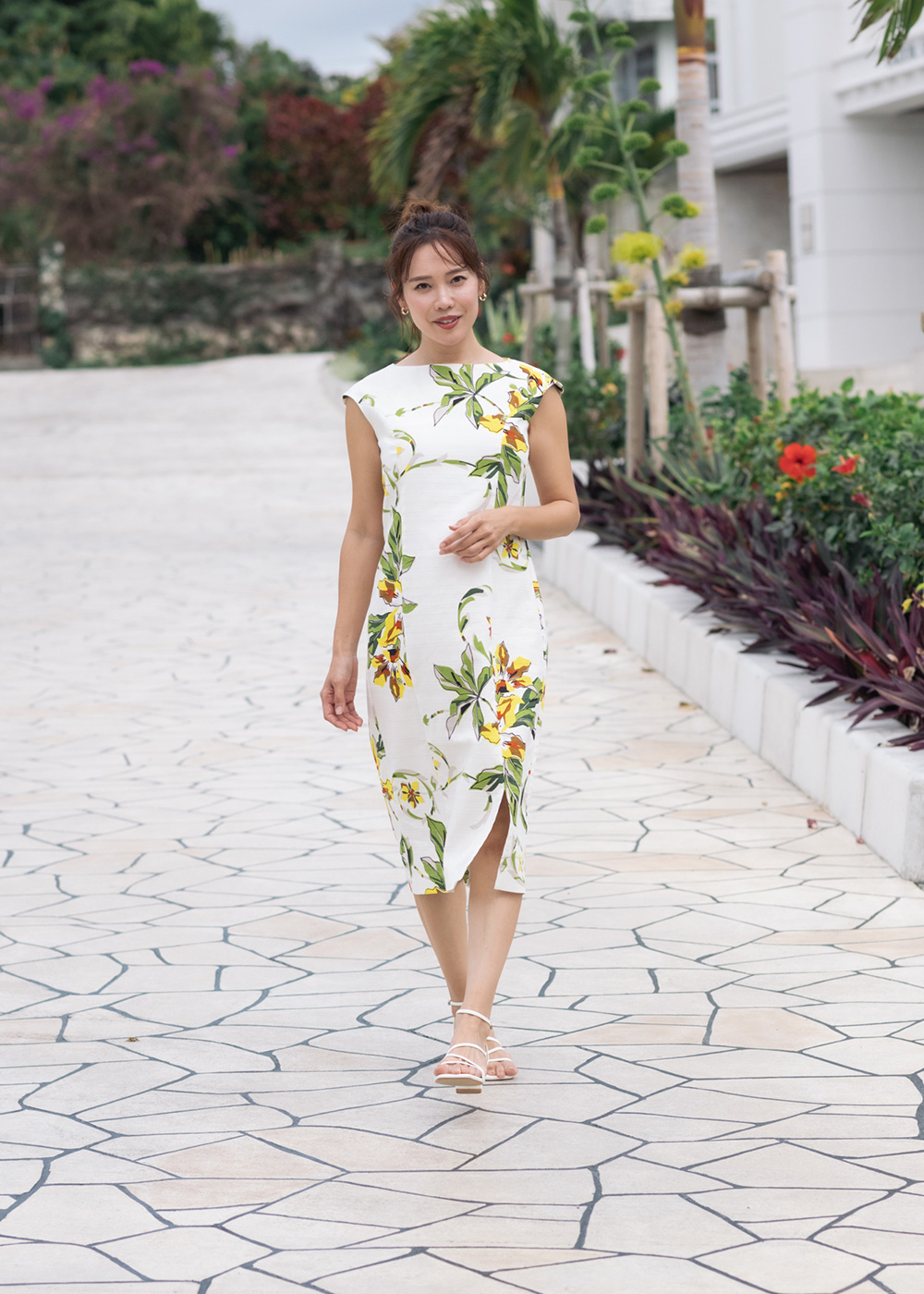 かりゆしウェア（沖縄版アロハシャツ） MAJUN - ポッピングツリー（ワンピース）