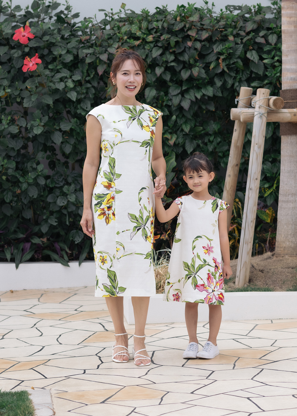 かりゆしウェア（沖縄版アロハシャツ） MAJUN - ポッピングツリー（ワンピース）