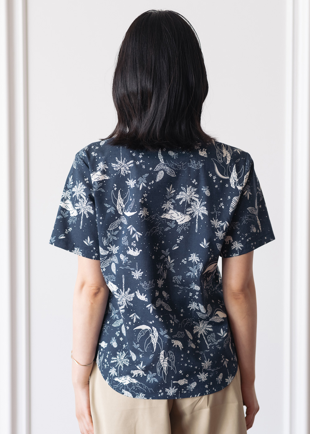 かりゆしウェア（沖縄版アロハシャツ） MAJUN - ウエストアイランド