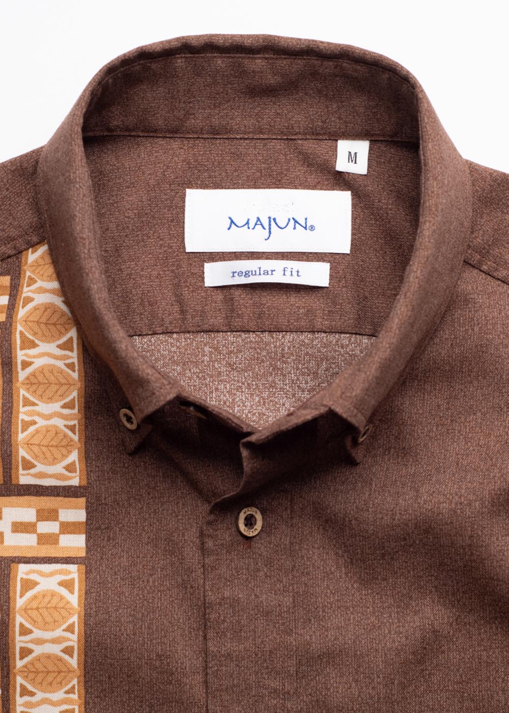 かりゆしウェア（沖縄版アロハシャツ） MAJUN - クロトンガーデン