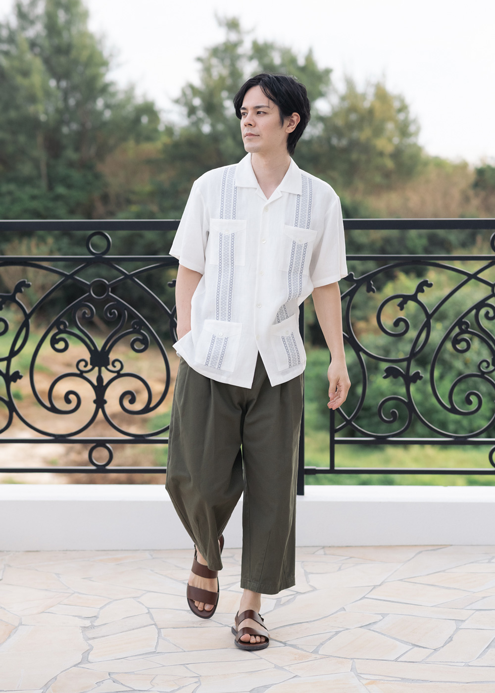 かりゆしウェア（沖縄版アロハシャツ） MAJUN - 知花花織グアジャベーラ