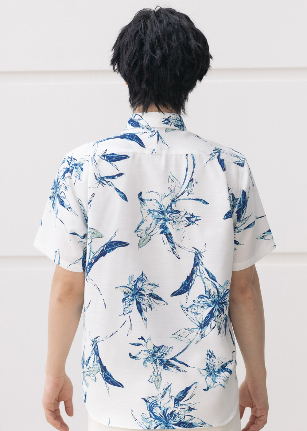 かりゆしウェア（沖縄版アロハシャツ） MAJUN - オルフィリスグリス