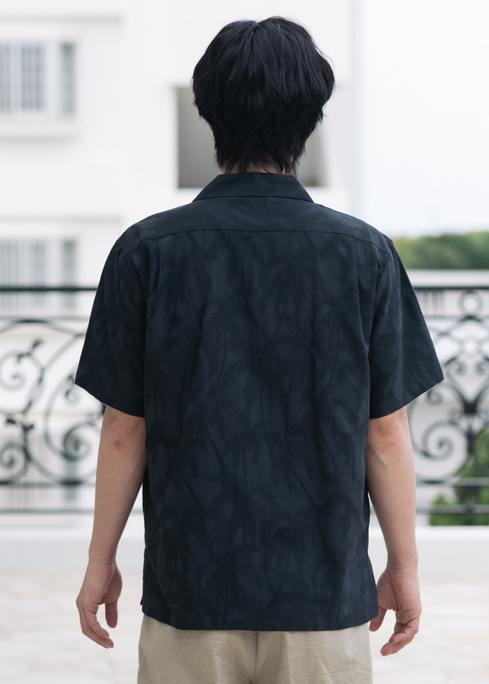 かりゆしウェア（沖縄版アロハシャツ） MAJUN - パームツリージャガード