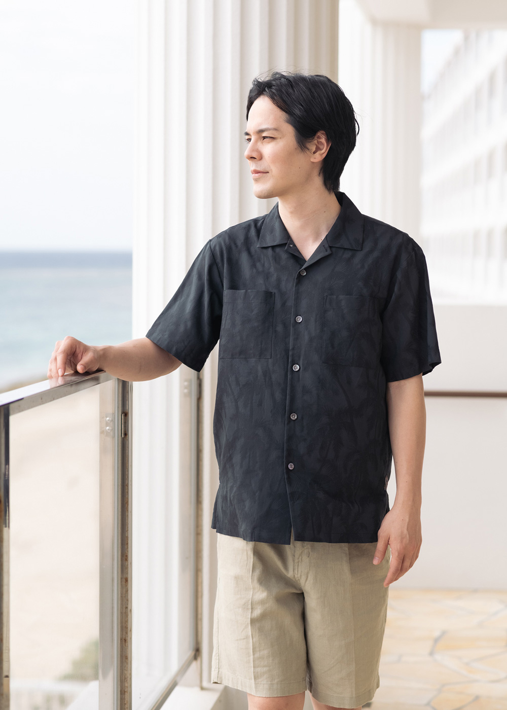 かりゆしウェア（沖縄版アロハシャツ） MAJUN - パームツリージャガード