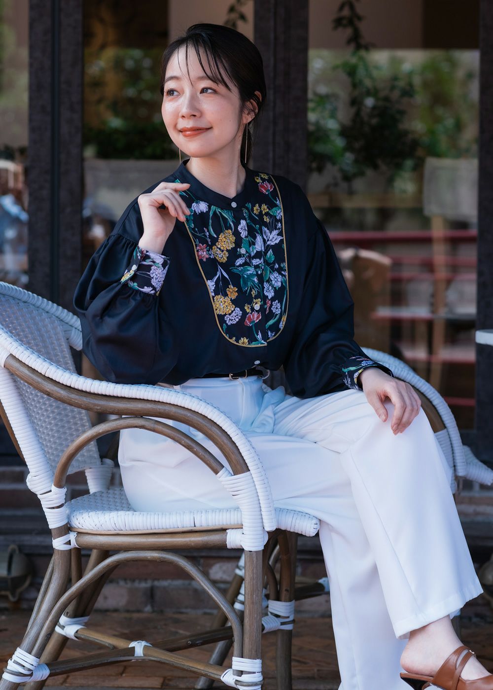 美品　MAJUN OKINAWA ボタニカルコルサージ　かりゆしウェア ブラウス LADIES'】ボタニカルコルサージ | かりゆしウェア（沖縄版アロハシャツ
